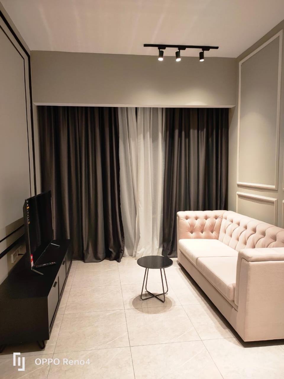 Axon Residence By Luxury Suites Куала-Лумпур Экстерьер фото
